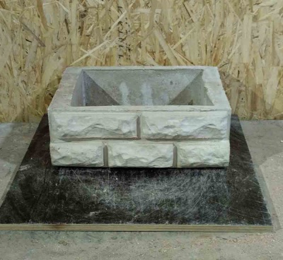 Блок ростверка "Колотый кирпич"00