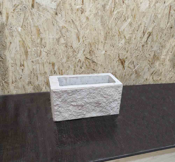 Блок ростверка "Ломаный камень" 000